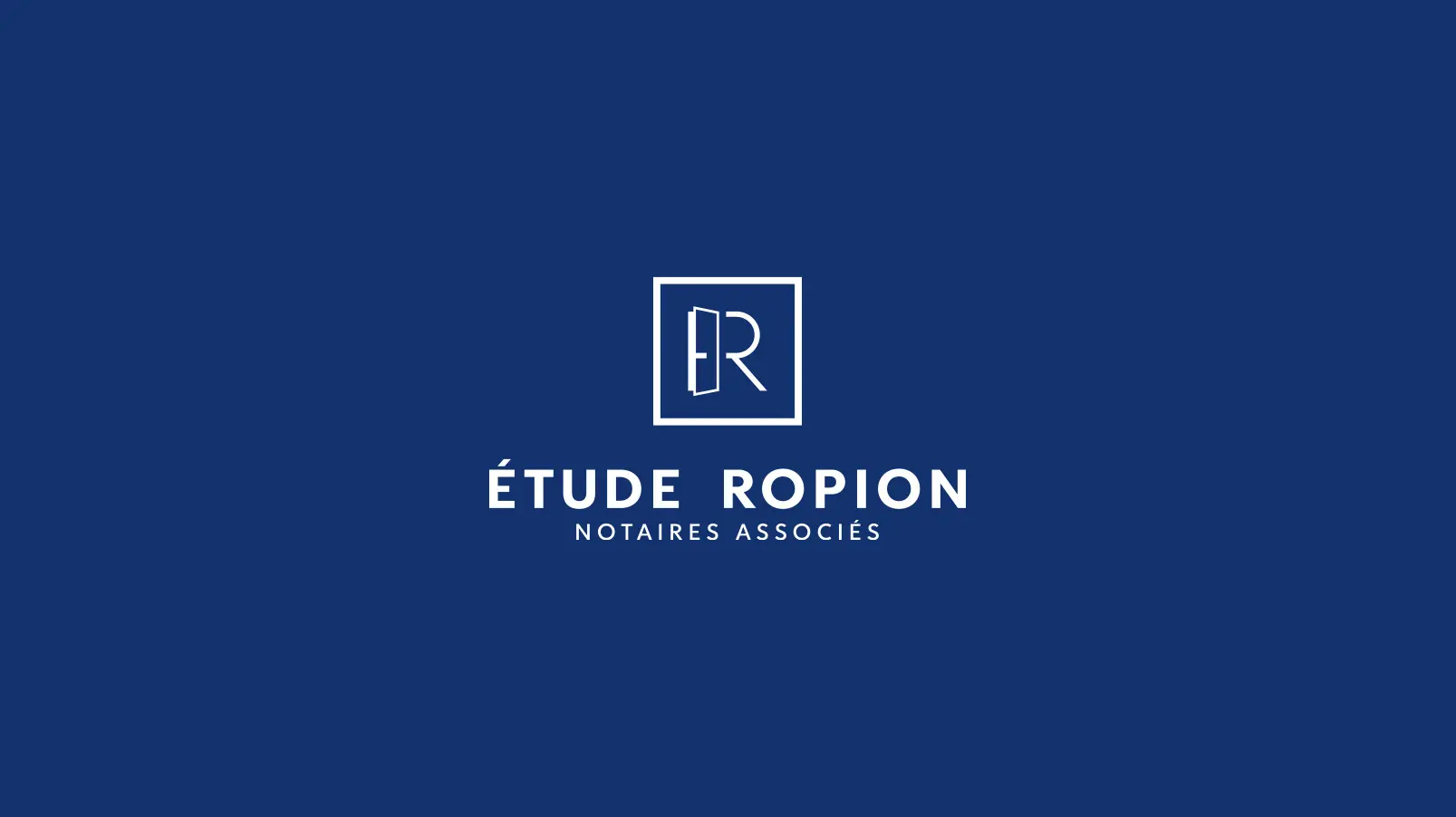 Logo Étude ROPION fond bleu